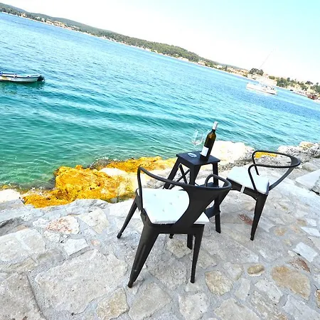 Apartman Arnolongo Sea View