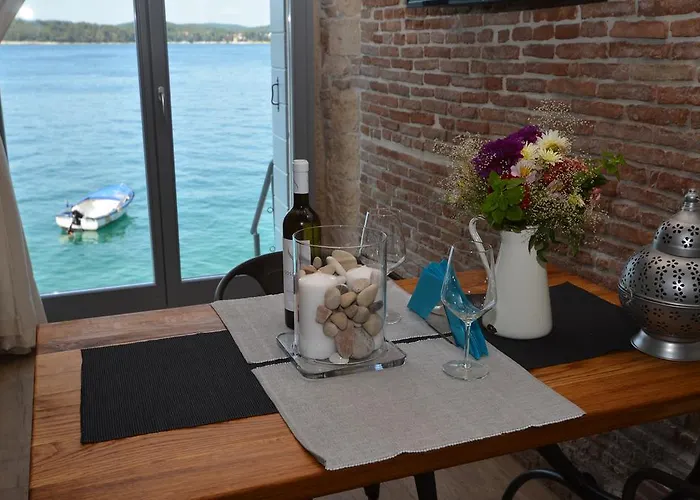 Διαμέρισμα Arnolongo Sea View *