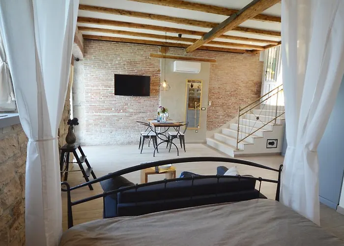 Arnolongo Sea View Ρόβινι